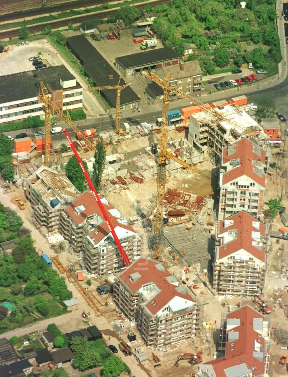 Berlin aus der Vogelperspektive: 23.06.94 Berlin, Wohnsiedlungsbau Seddinerstraße