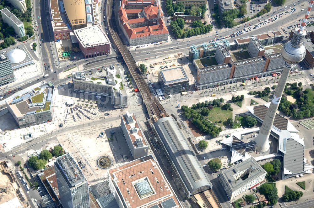 Berlin aus der Vogelperspektive: Berliner Alexanderplatz