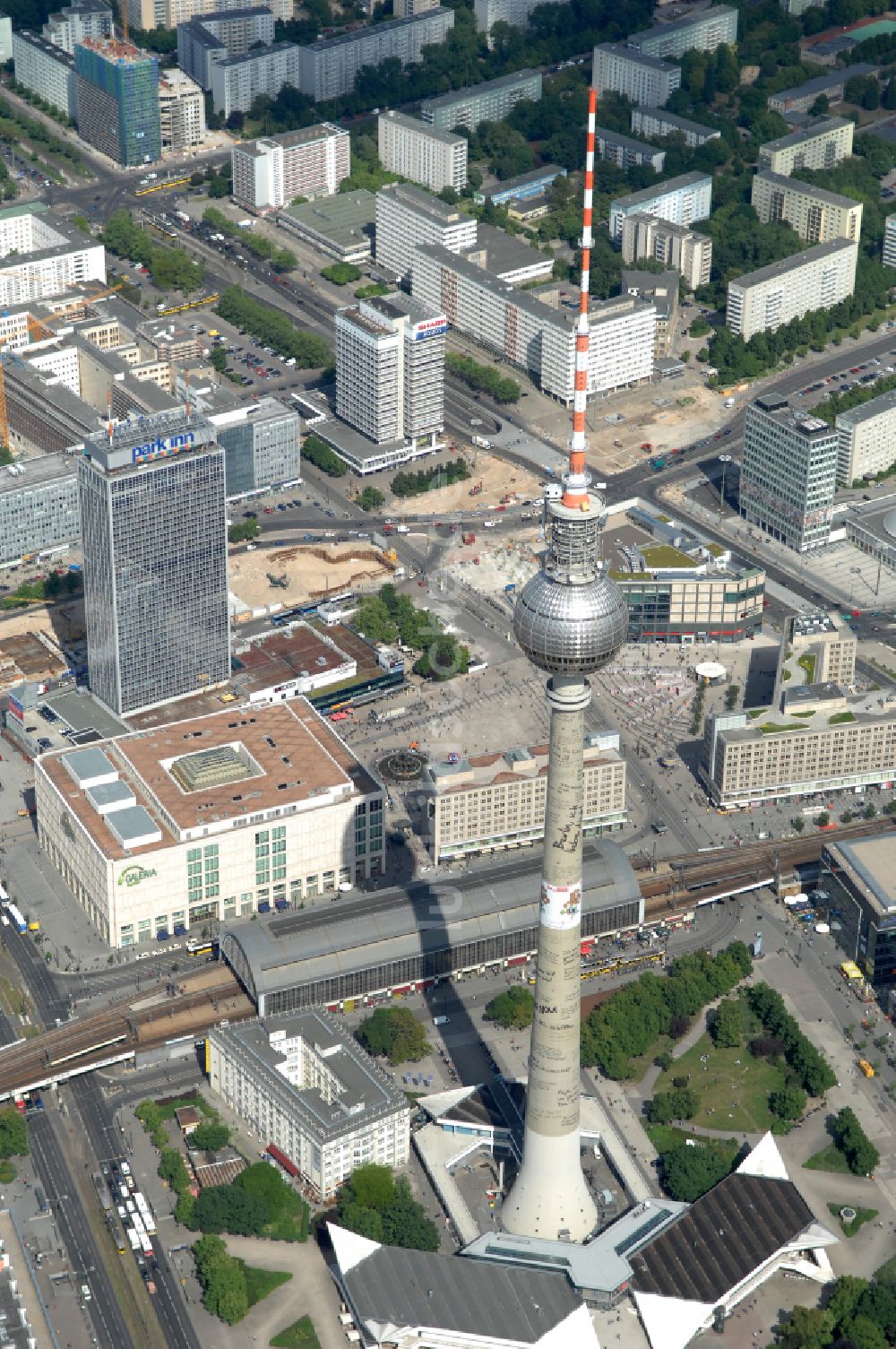 Berlin aus der Vogelperspektive: Berliner Alexanderplatz