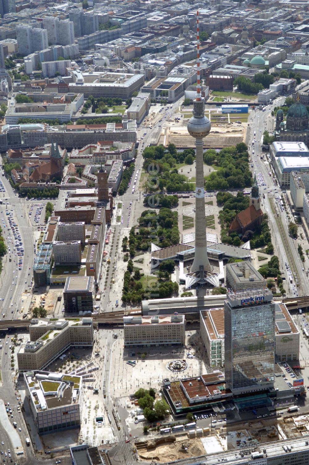 Berlin von oben - Berliner Alexanderplatz