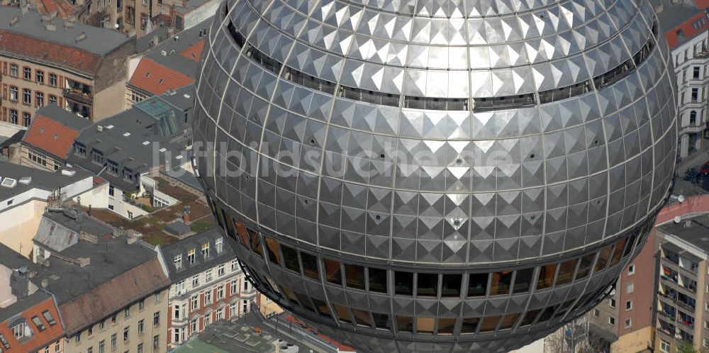 Berlin aus der Vogelperspektive: Berliner Fernsehturm