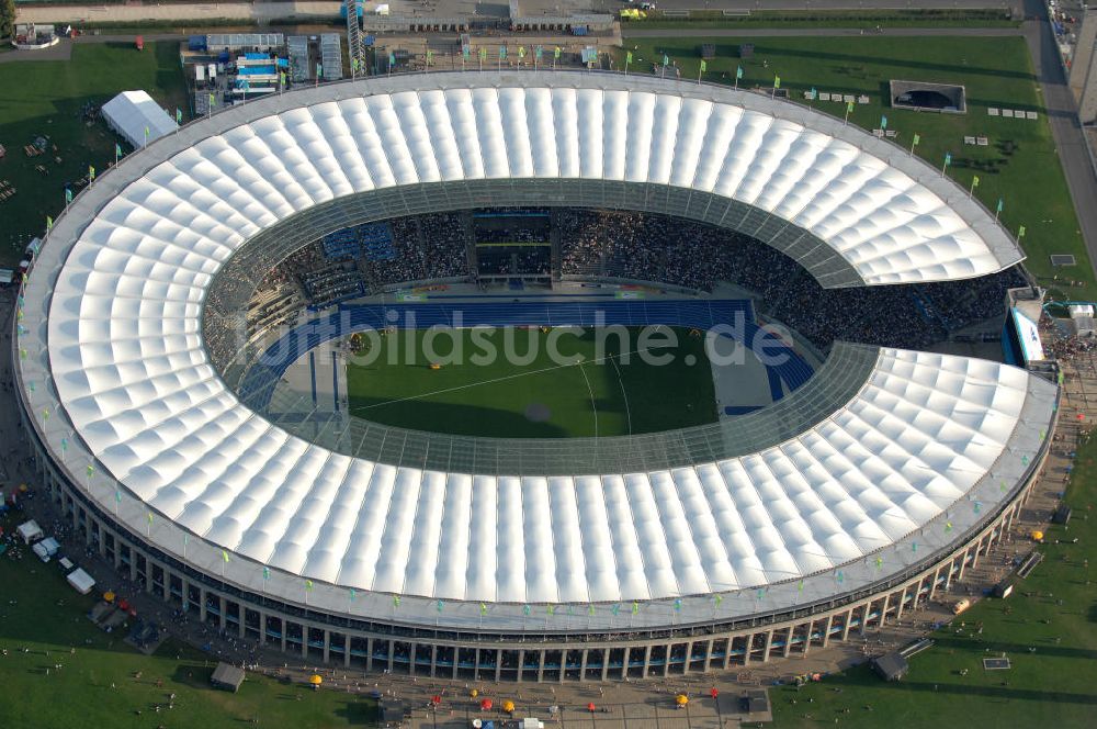 Luftbild Berlin - Berliner Olympiasradion, am letzten Tag der Leichtathletik WM 2009