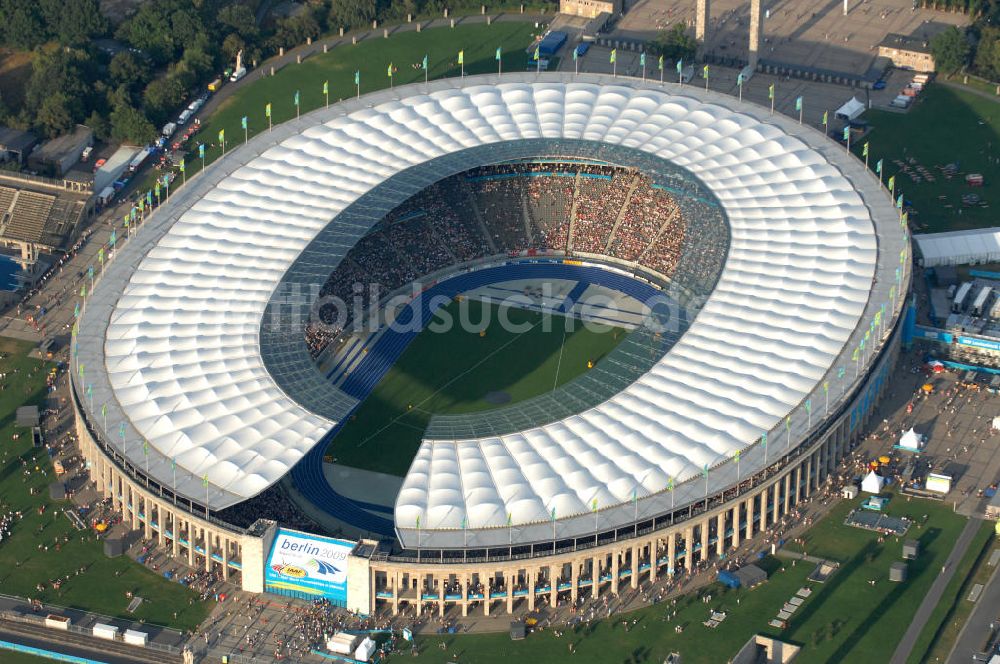 Berlin von oben - Berliner Olympiasradion, am letzten Tag der Leichtathletik WM 2009