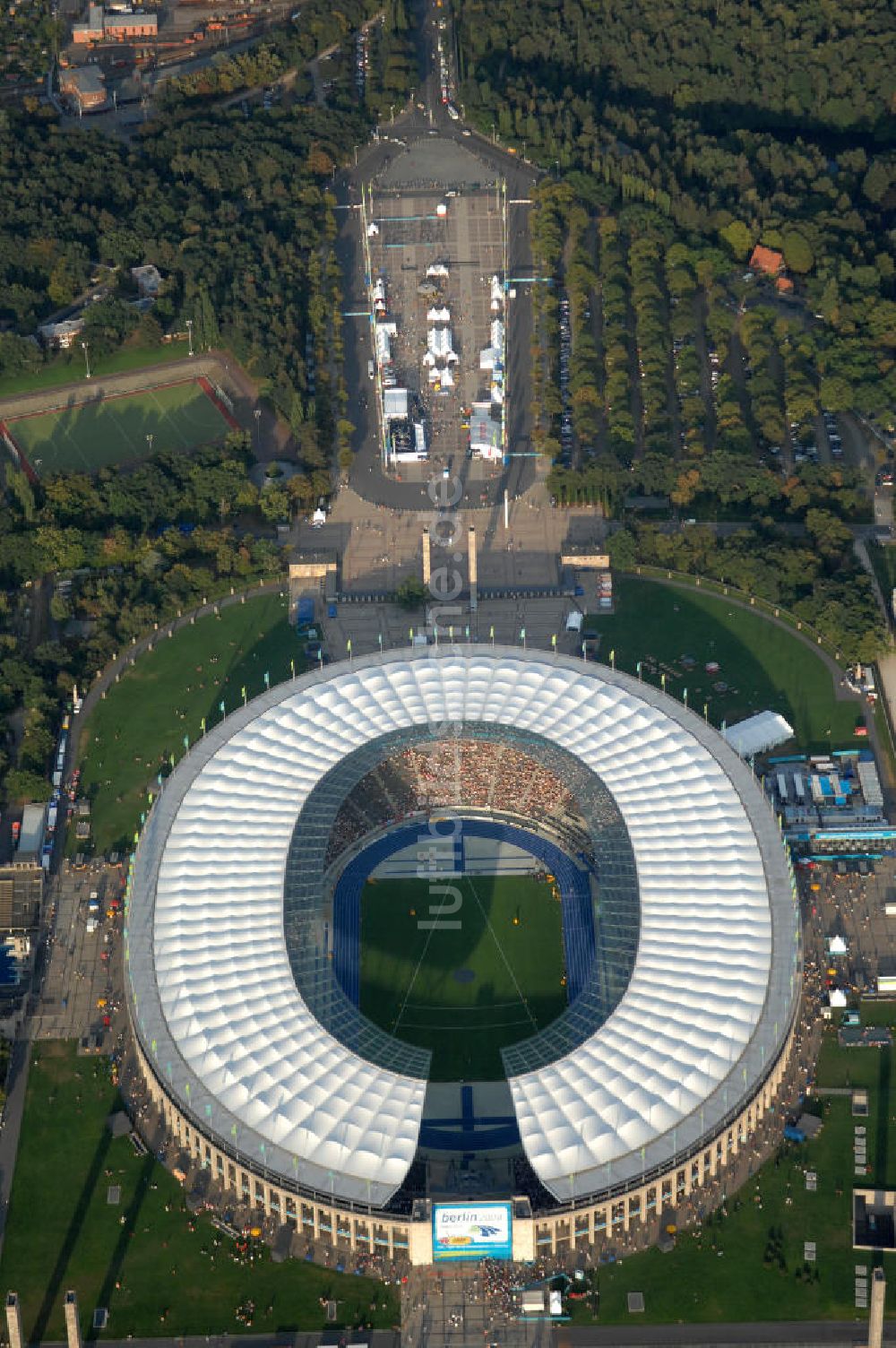 Luftaufnahme Berlin - Berliner Olympiasradion, am letzten Tag der Leichtathletik WM 2009