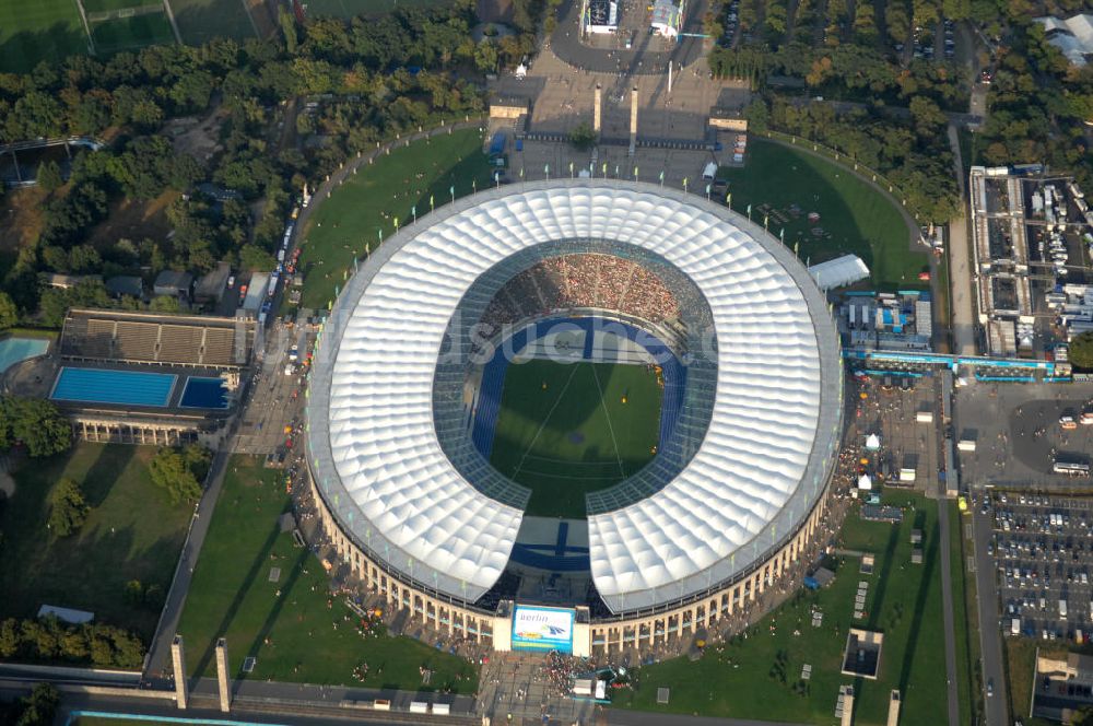 Berlin von oben - Berliner Olympiasradion, am letzten Tag der Leichtathletik WM 2009