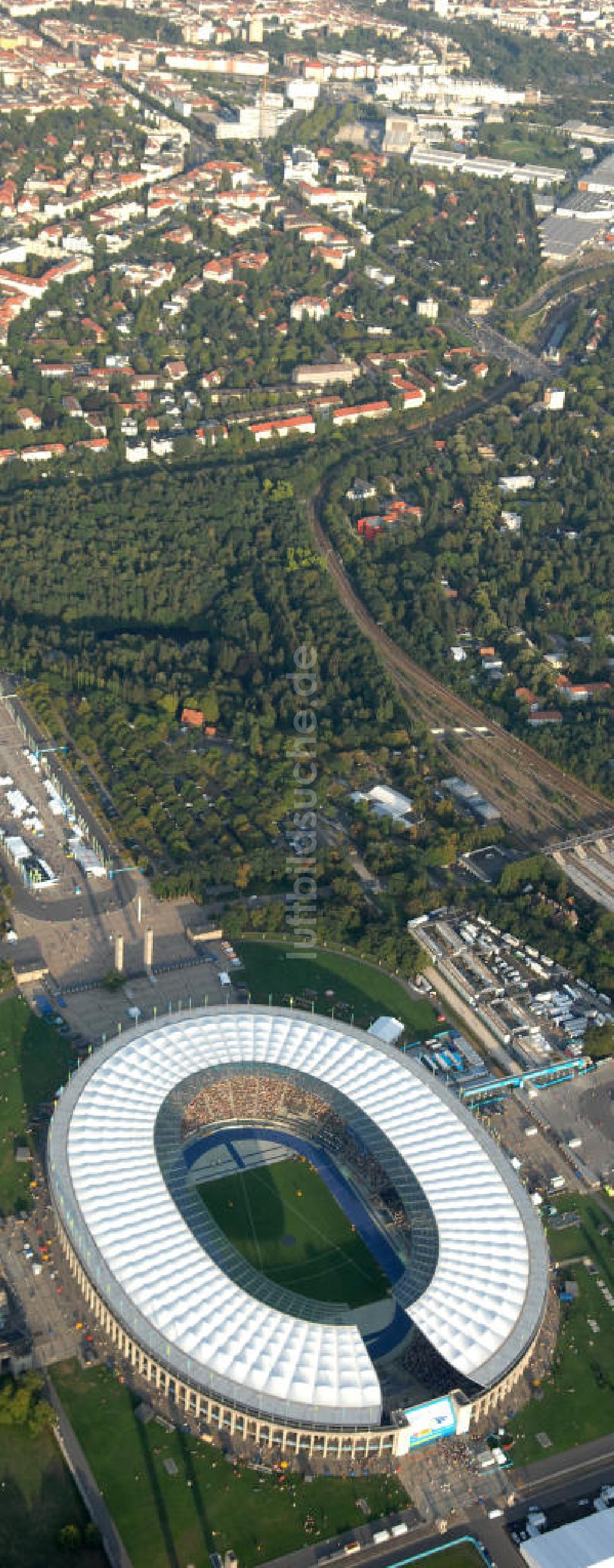 Luftaufnahme Berlin - Berliner Olympiasradion, am letzten Tag der Leichtathletik WM 2009