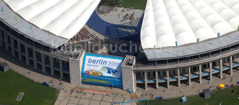 Luftbild Berlin - Berliner Olympiasradion, am Tag Eröffnung der Leichtathletik WM 2009