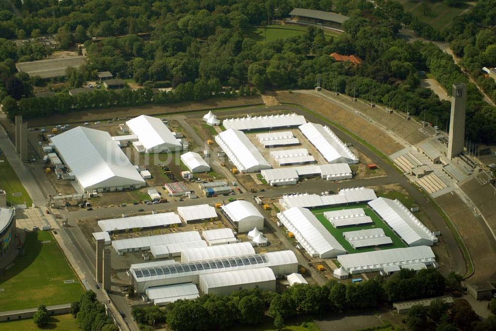 Luftaufnahme Berlin - Charlottenburg - Berliner Olympiastadion vor der Fußballweltmeisterschaft