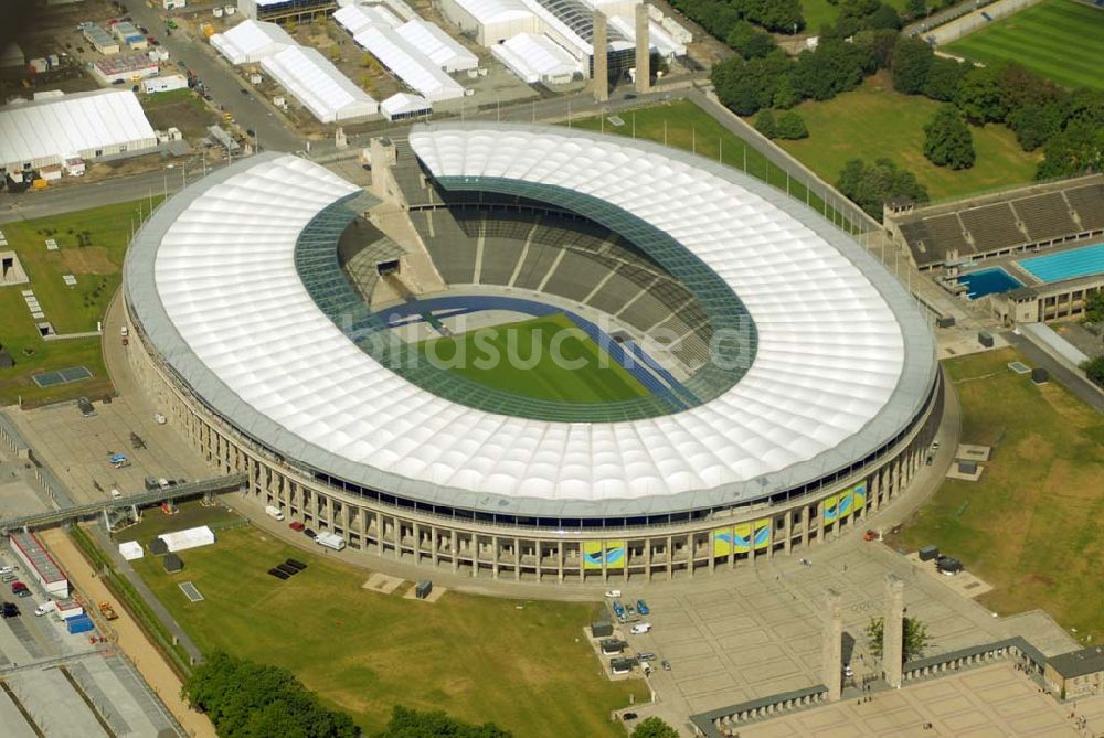 Luftbild Berlin - Charlottenburg - Berliner Olympiastadion vor der Fußballweltmeisterschaft