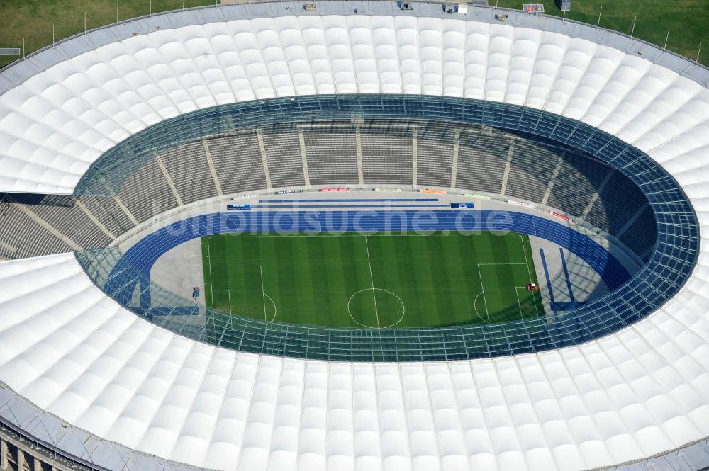 Luftaufnahme Berlin - Berliner Olypiastadion auf dem Olymiapark Berlin