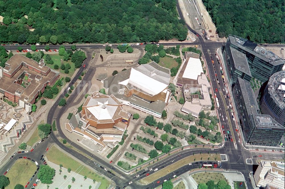 Luftaufnahme Berlin - Berliner Philharmonie und Kammermusiksaal am Kemperplatz in Berlin - Tiergarten