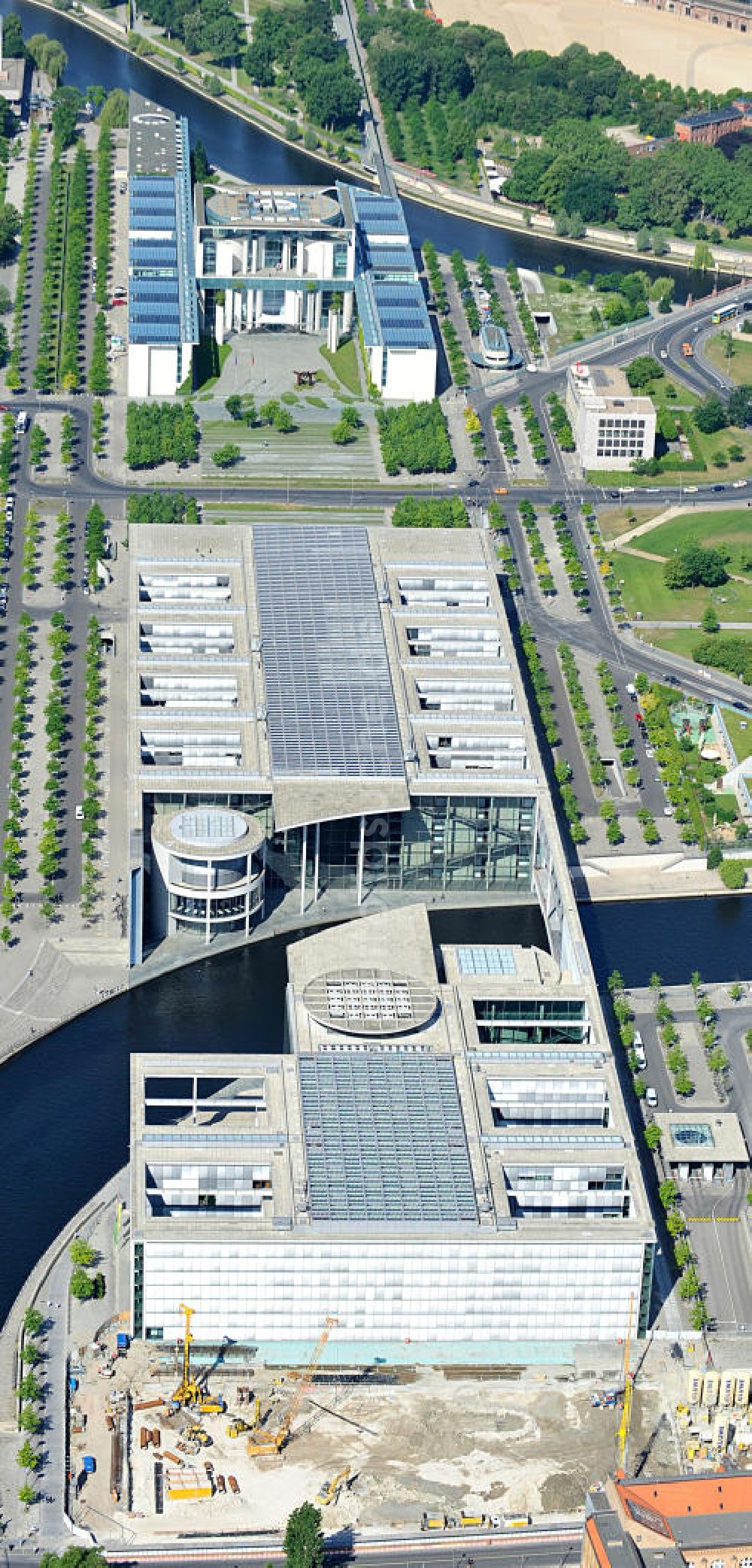 Luftbild Berlin - Berliner Regierungsviertel mit dem Bundeskanzleramt im Tiergarten / Mitte