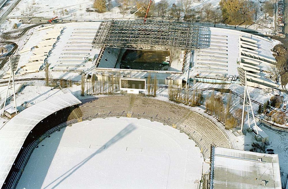 Berlin Prenzlauer Berg von oben - 22.11.1995 Berlin,Neubau Jahnsporpark Prenzlauer Berg