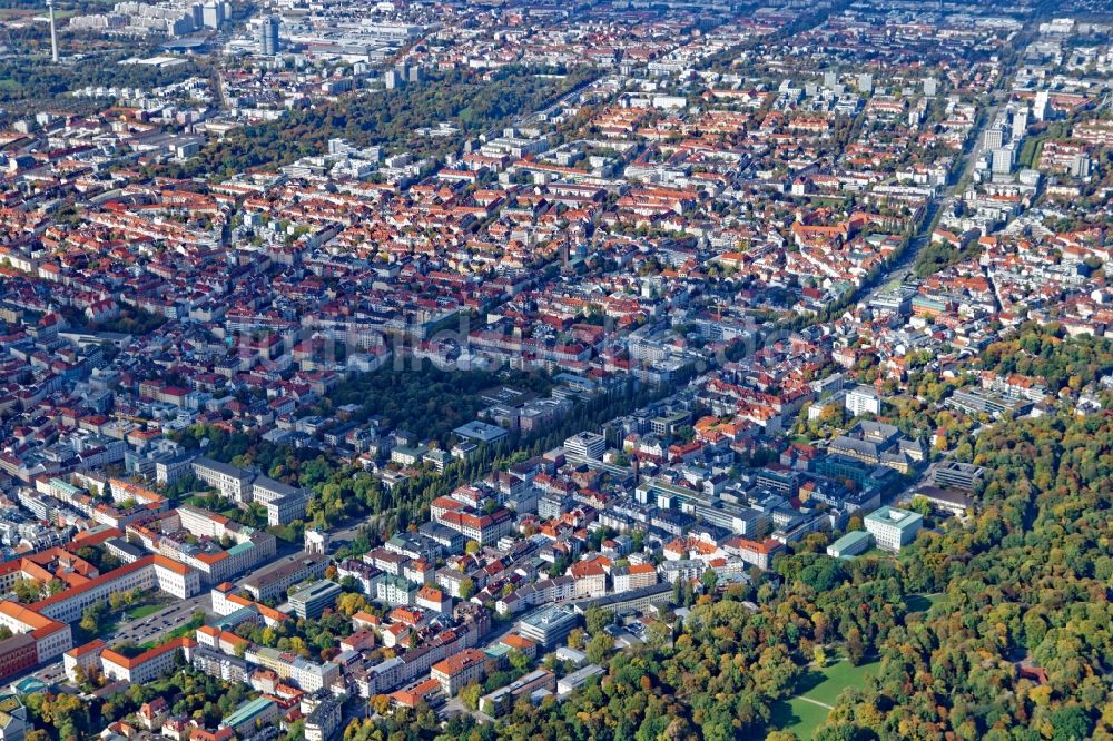 Luftaufnahme München - Übersicht über den Stadtteil Schwabing im Stadtgebiet in München im Bundesland Bayern, Deutschland