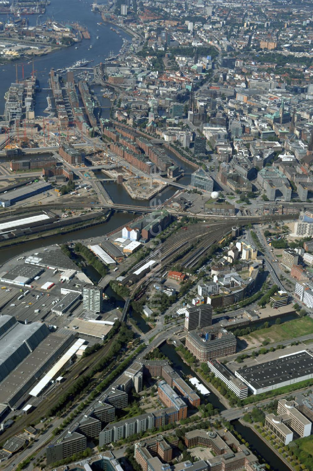 Luftbild Hamburg - Übersichtsaufnahme Altstadt Hamburg