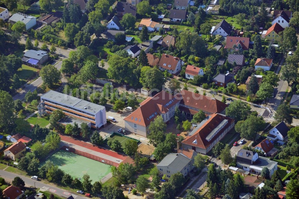 Berlin-Mahlsdorf von oben - BEST-Sabel-Grundschule in Berlin-Mahlsdorf