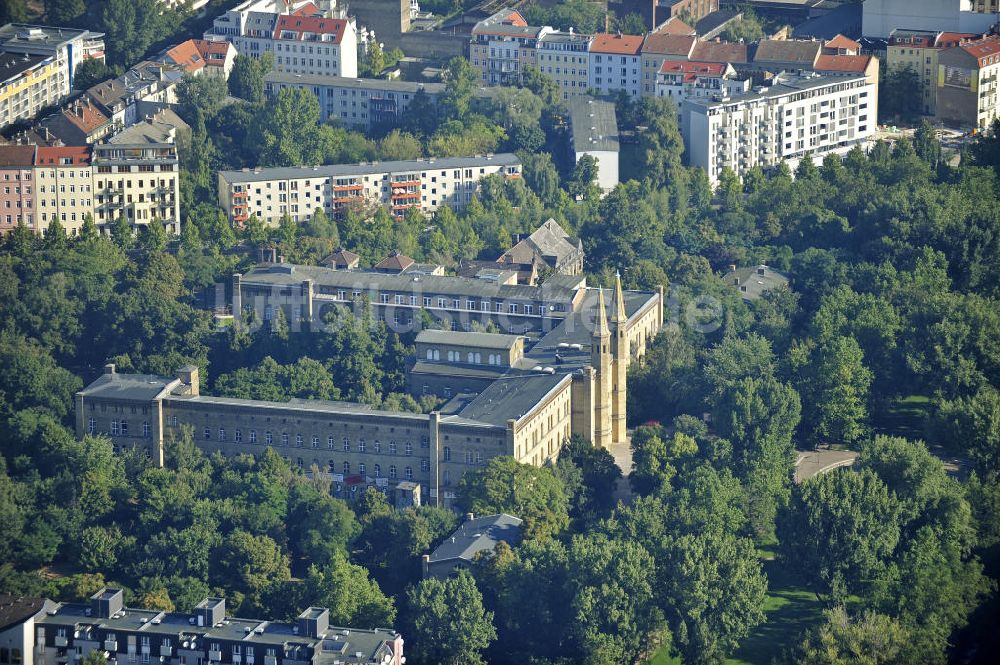 Berlin von oben - Bethanien in Berlin-Kreuzberg