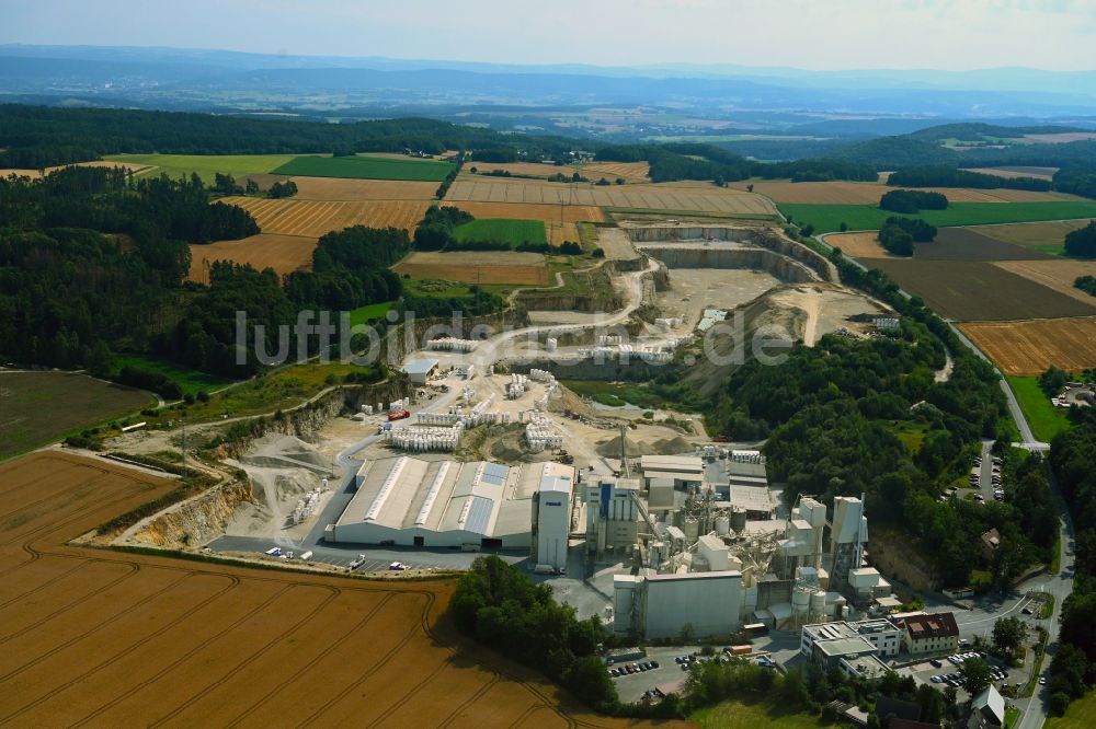 Luftbild Azendorf - Beton- und Baustoffmischwerk in Azendorf im Bundesland Bayern, Deutschland