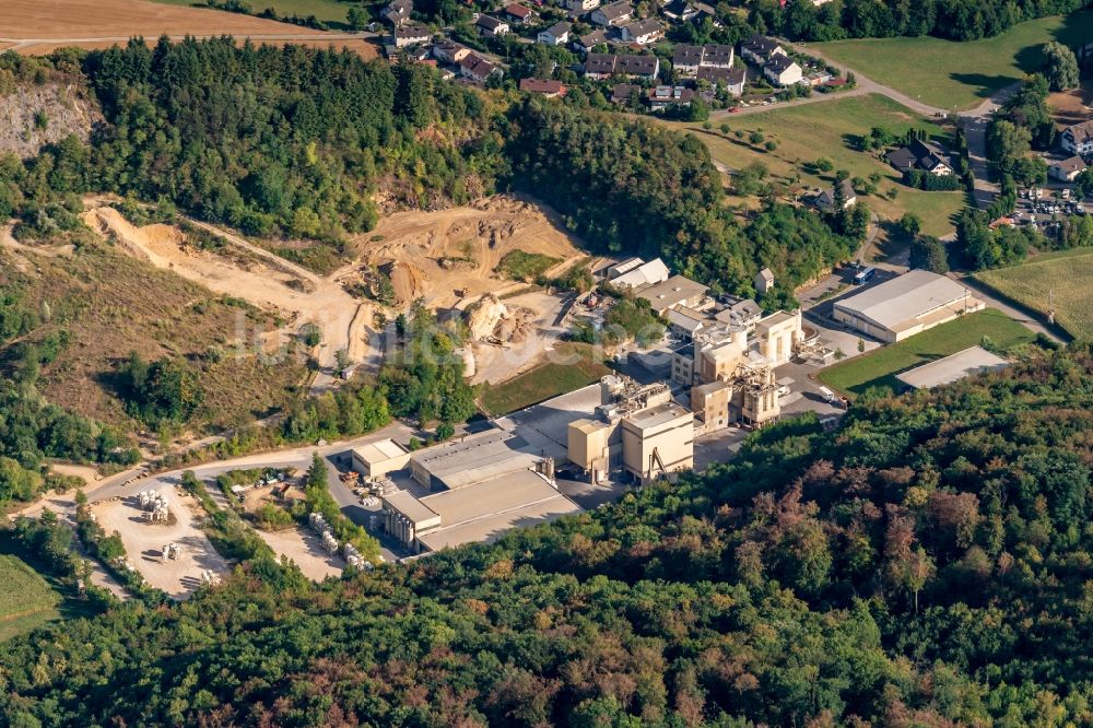 Luftaufnahme Bollschweil - Beton- und Baustoffmischwerk in Bollschweil im Bundesland Baden-Württemberg, Deutschland