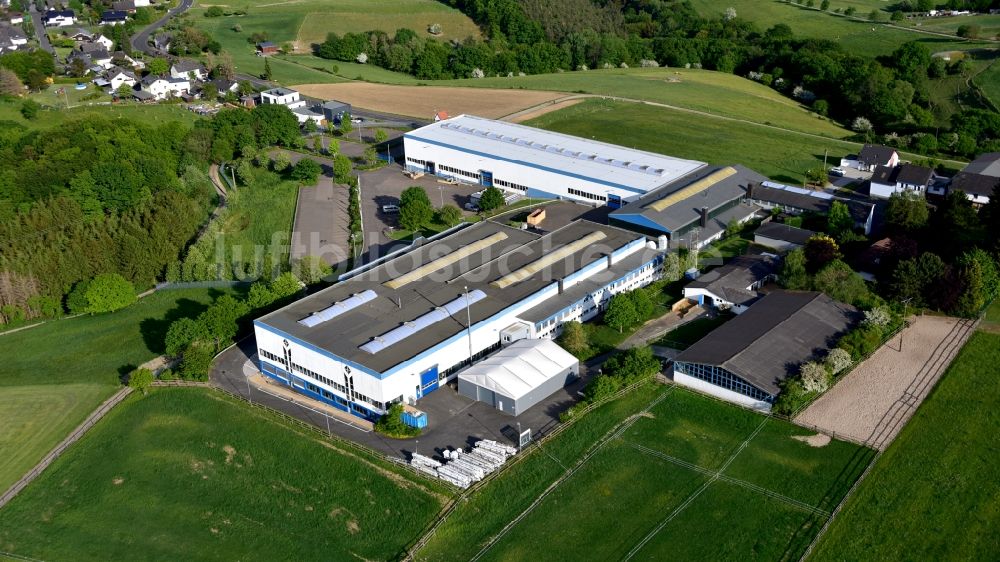 Luftbild Neustadt (Wied) - Betriebsgebäude der Firma Stürtz Maschinenbau GmbH in Rott bei Neustadt (Wied) im Bundesland Rheinland-Pfalz, Deutschland