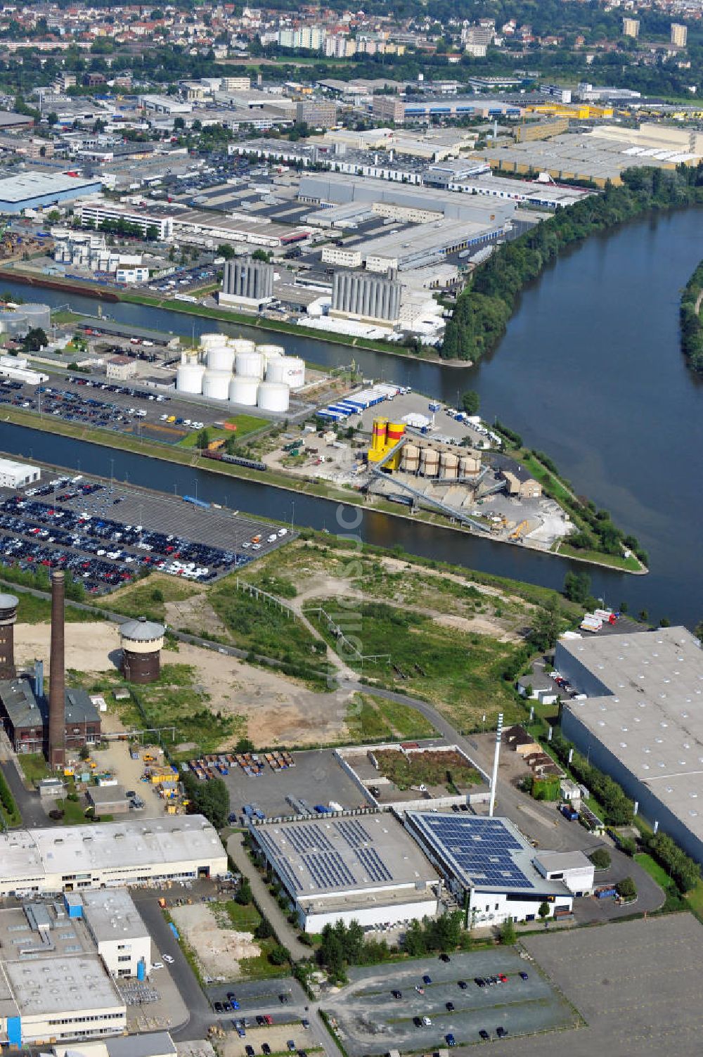 Frankfurt am Main von oben - Betriebsgelände mit Bioabfallbehandlungsanlage der FES GmbH Frankfurt / Main in Hessen