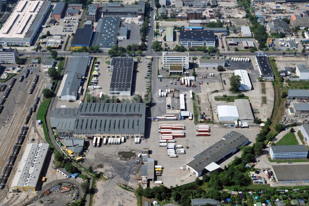 Berlin Lichtenberg aus der Vogelperspektive: Betriebsgelände der MAN Truck & Bus Center Berlin-Lichtenberg