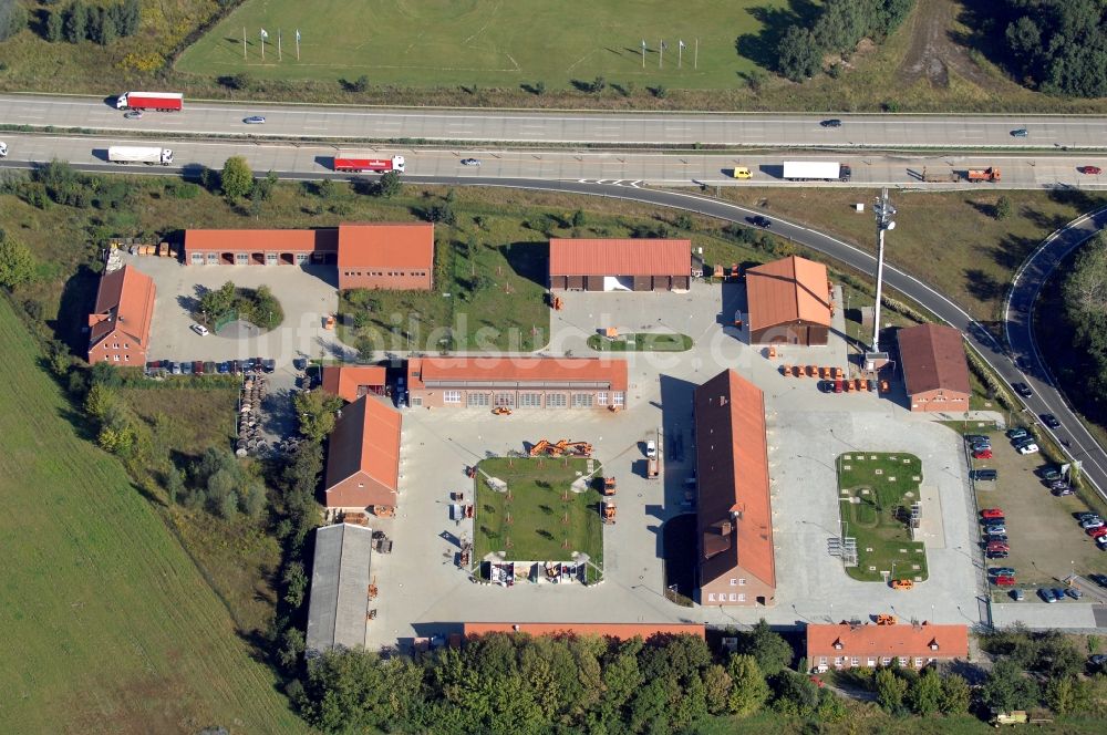 Rangsdorf von oben - Betriebshof der Autobahnmeisterei des Landesbetrieb Straßenwesen am südlichen Berliner Ring der BAB A10 in Rangsdorf im Bundesland Brandenburg