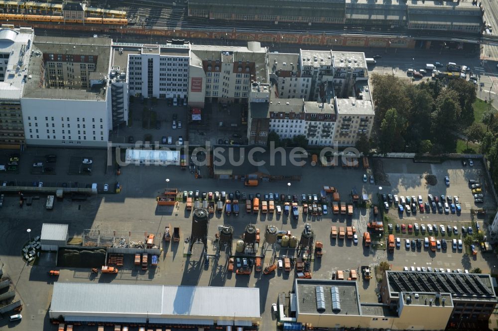 Luftbild Berlin - Betriebshof der BSR Berliner Stadtreinigung an der Mühlenstraße in Berlin