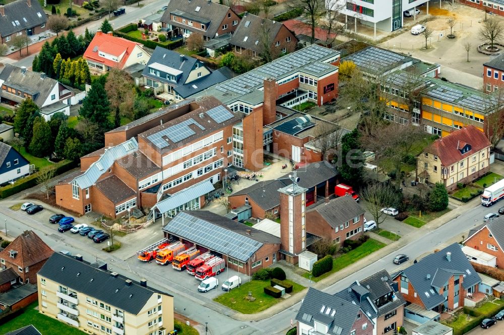 Kirchhellen von oben - Betriebshof der Feuerwehr in Kirchhellen im Bundesland Nordrhein-Westfalen, Deutschland