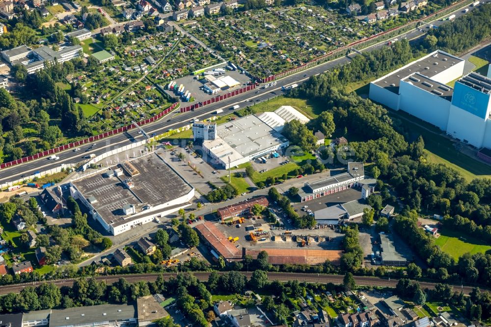 Bochum von oben - Betriebshof der Feuerwehr im Ortsteil Wattenscheid in Bochum im Bundesland Nordrhein-Westfalen, Deutschland