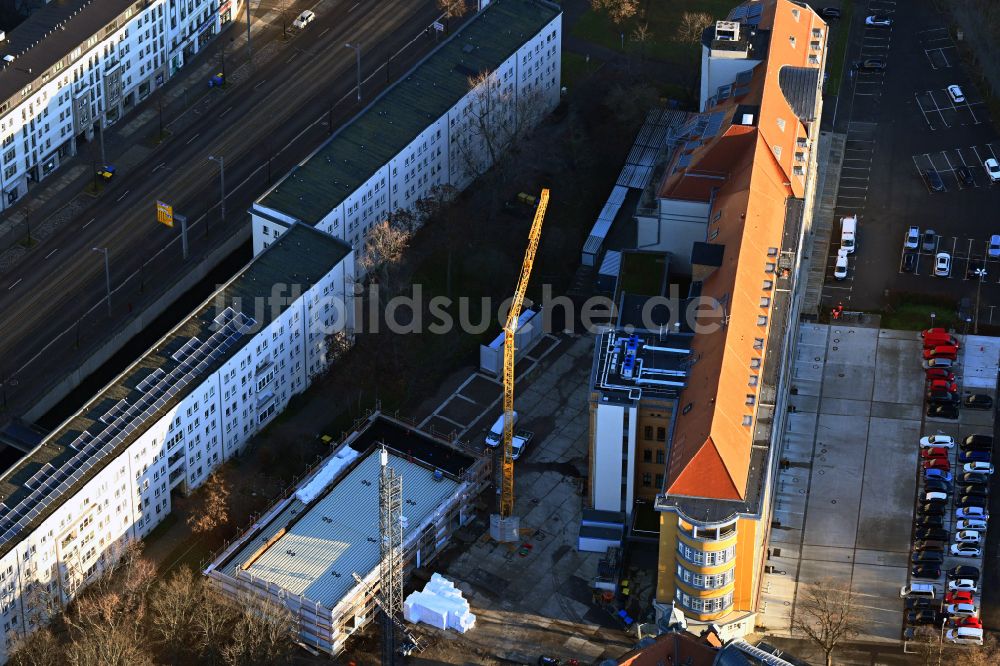 Luftaufnahme Leipzig - Betriebshof der Feuerwehrwache im Ortsteil Zentrum in Leipzig im Bundesland Sachsen, Deutschland
