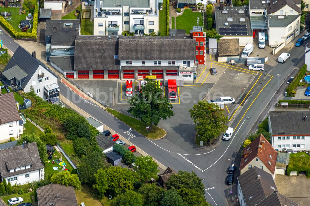 Wickede (Ruhr) von oben - Betriebshof der Feuerwehrwache in Wickede (Ruhr) im Bundesland Nordrhein-Westfalen, Deutschland