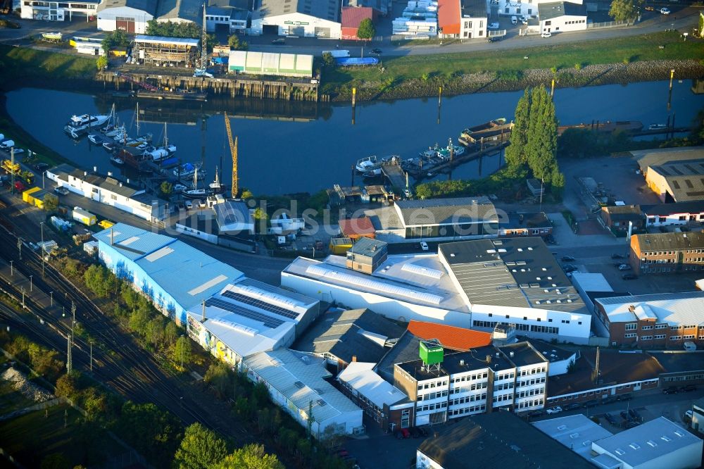 Bremen von oben - Betriebshof der Kamü Bau GmbH im Ortsteil Hohentorshafen in Bremen, Deutschland