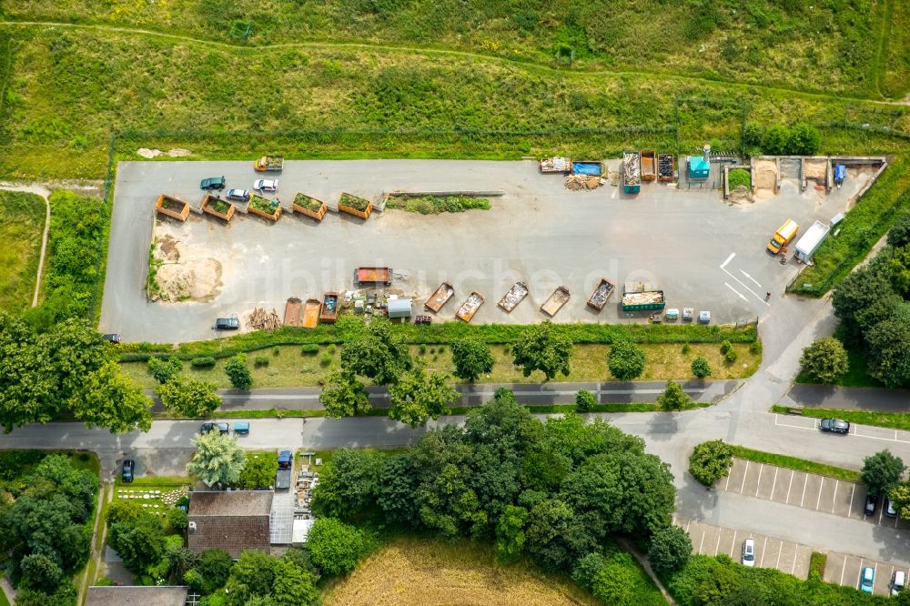 Heiligenhaus aus der Vogelperspektive: Betriebshof des Städtischen Friedhofs an der Friedhofstraße in Heiligenhaus im Bundesland Nordrhein-Westfalen