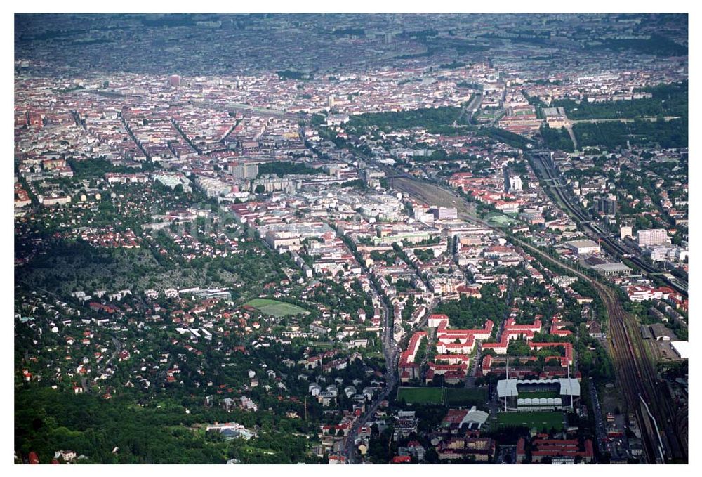 Luftaufnahme Wien (Österreich) - Bezirk Penzing - Wien (Österreich)