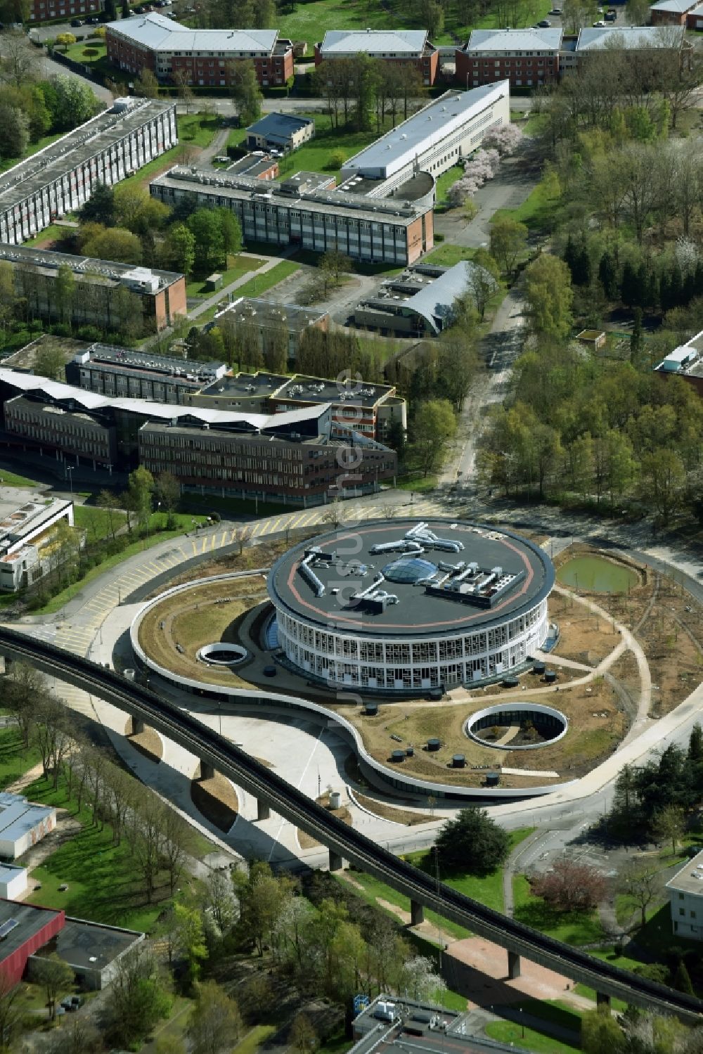 Luftbild Lille - Bibliotheks- Gebäude auf dem Campus der Universitäte Universite de Lille in Nord-Pas-de-Calais Picardie, Frankreich