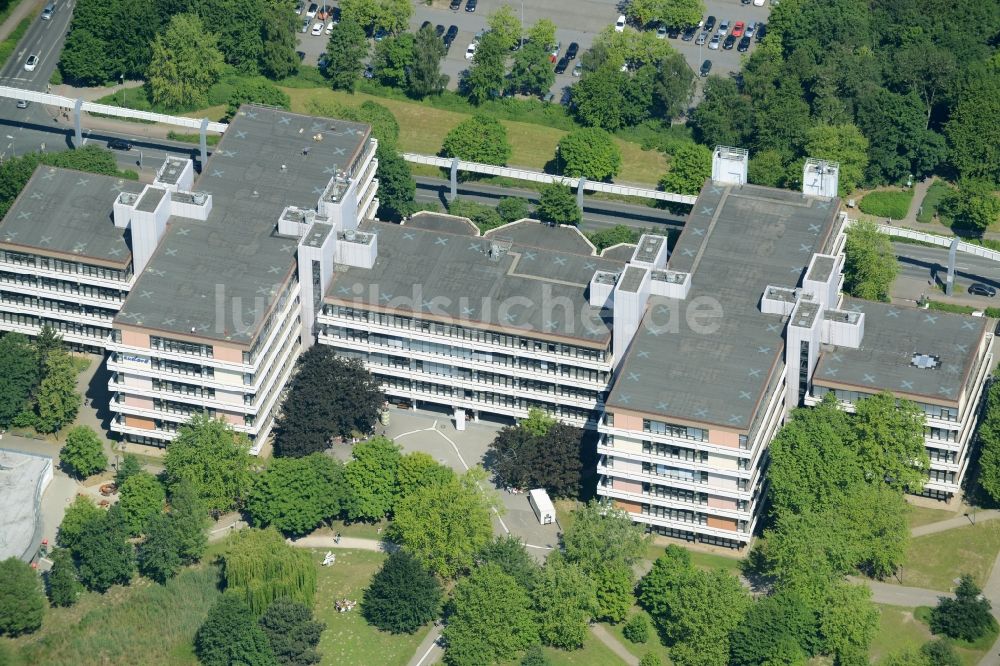 Dortmund von oben - Bibliotheks- Gebäude der Emil-Figge-Bibliothek der TU Technischen Universität in Dortmund im Bundesland Nordrhein-Westfalen