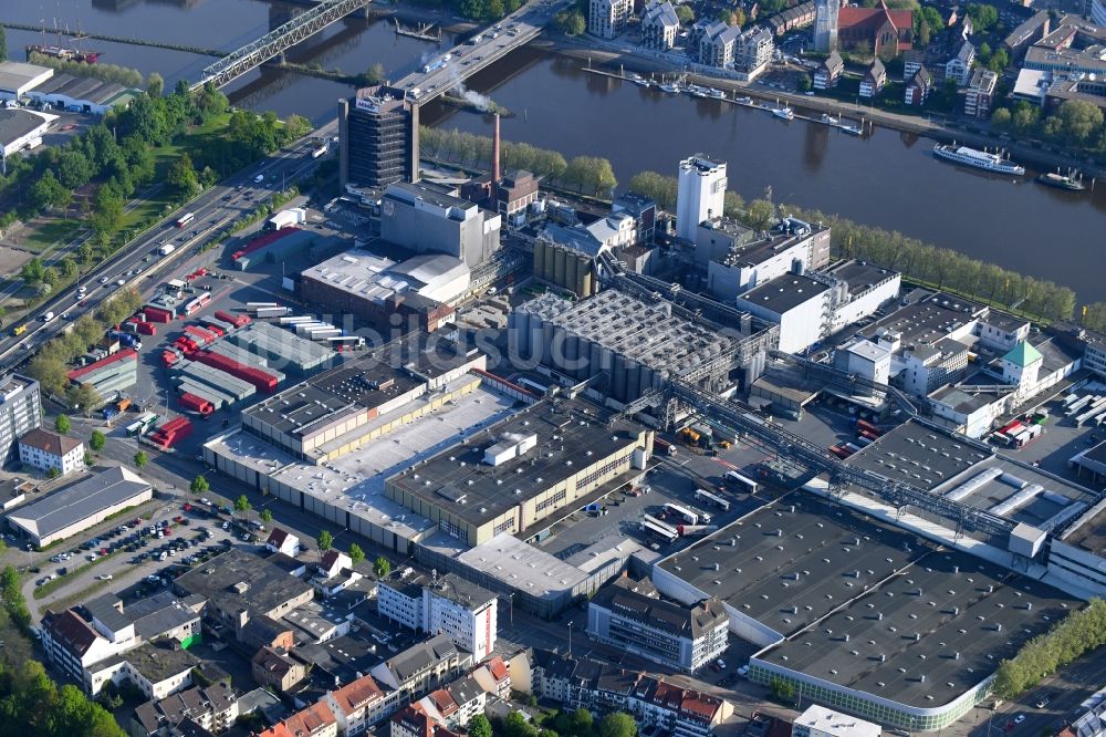 Luftaufnahme Bremen - Bierbrauerei- Werksgelände der Beck GmbH&Co.KG in Bremen, Deutschland