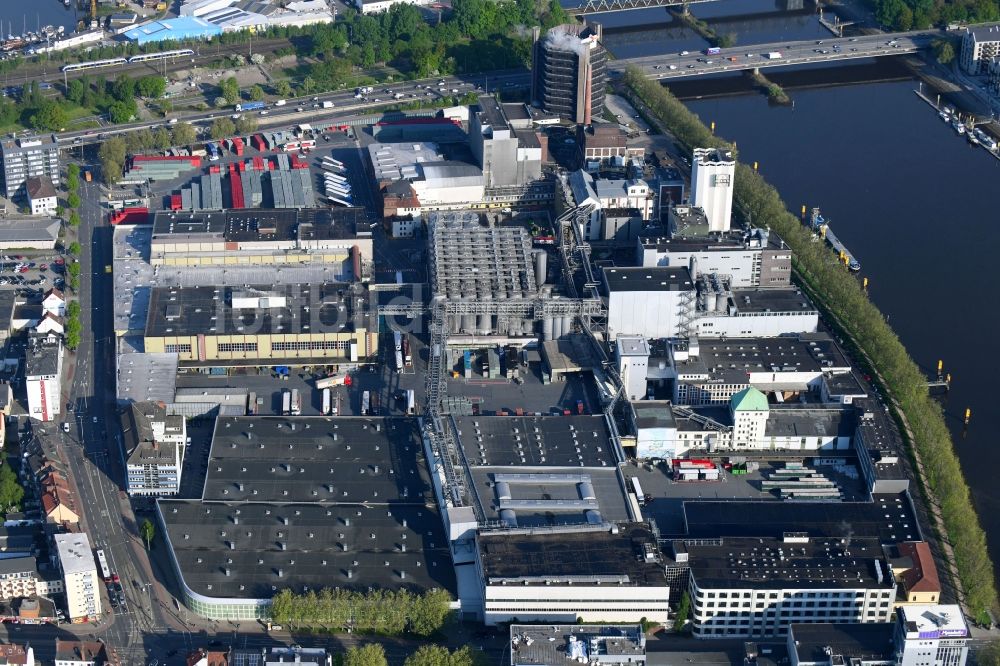 Bremen aus der Vogelperspektive: Bierbrauerei- Werksgelände der Beck GmbH&Co.KG in Bremen, Deutschland