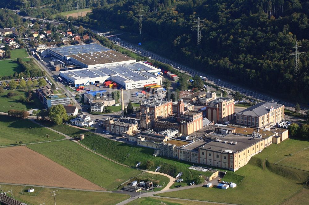 Luftaufnahme Rheinfelden - Bierbrauerei- Werksgelände der Feldschlösschen Brauerei in Rheinfelden in Schweiz