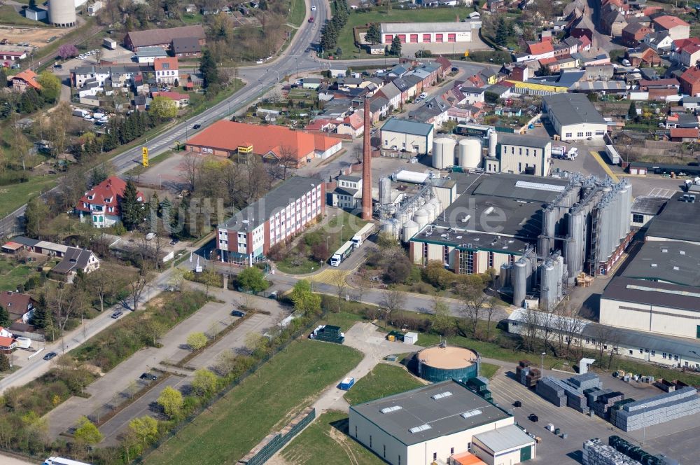 Luftbild Lübz - Bierbrauerei- Werksgelände der Mecklenburgische Brauerei Lübz GmbH in Lübz im Bundesland Mecklenburg-Vorpommern, Deutschland