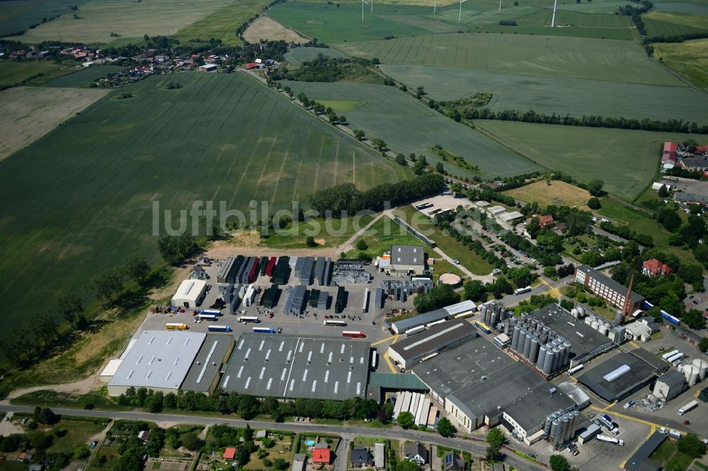 Luftbild Lübz - Bierbrauerei- Werksgelände der Mecklenburgische Brauerei Lübz GmbH im Bundesland Mecklenburg-Vorpommern, Deutschland