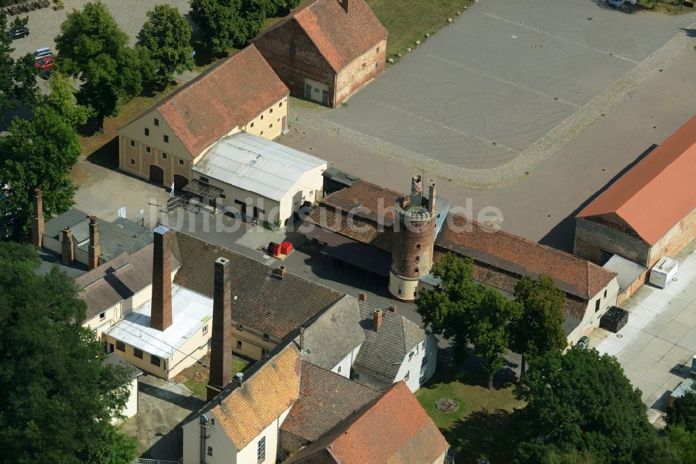 Luckau aus der Vogelperspektive: Bierbrauerei- Werksgelände der Schlossbrauerei Fürstlich Drehna in Luckau im Bundesland Brandenburg