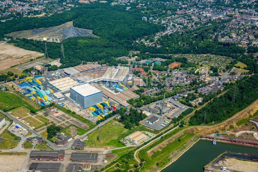 Luftaufnahme Duisburg - Bierbrauerei- Werksgelände des Walsumer Brauhaus Urfels an der Römerstraße in Duisburg im Bundesland Nordrhein-Westfalen, Deutschland