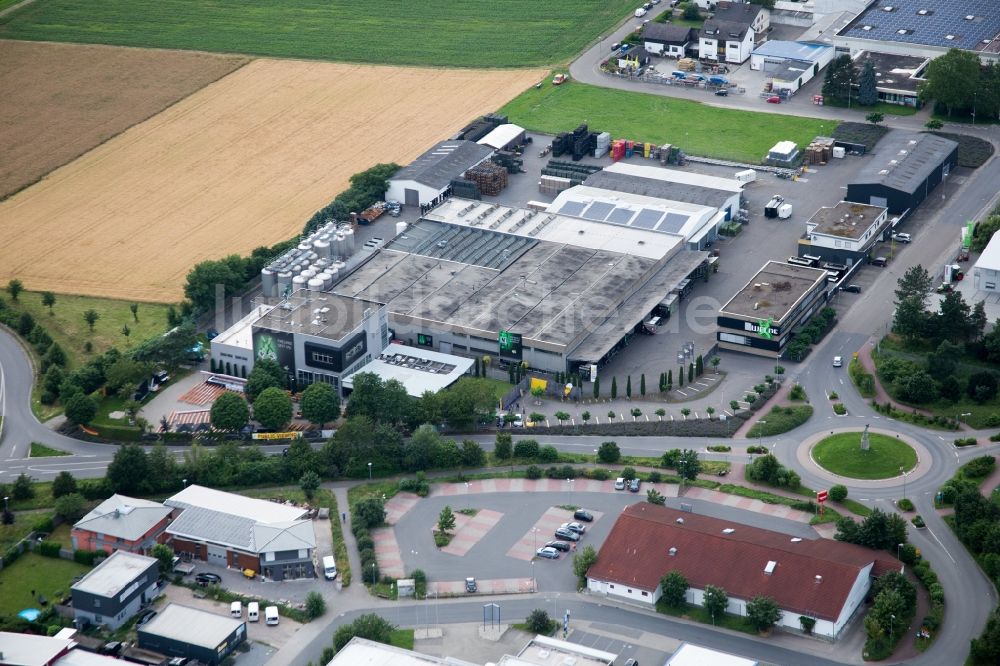 Plankstadt von oben - Bierbrauerei- Werksgelände der Weldebräu GmbH&Co.KG in Plankstadt im Bundesland Baden-Württemberg, Deutschland