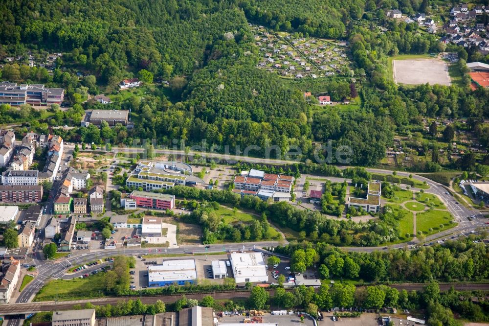 Hagen von oben - Bildungszentrum und Gebäudekomplex der Fachhochschule für öffentliche Verwaltung NRW im Stadtteil Wehringhausen in Hagen im Bundesland Nordrhein-Westfalen