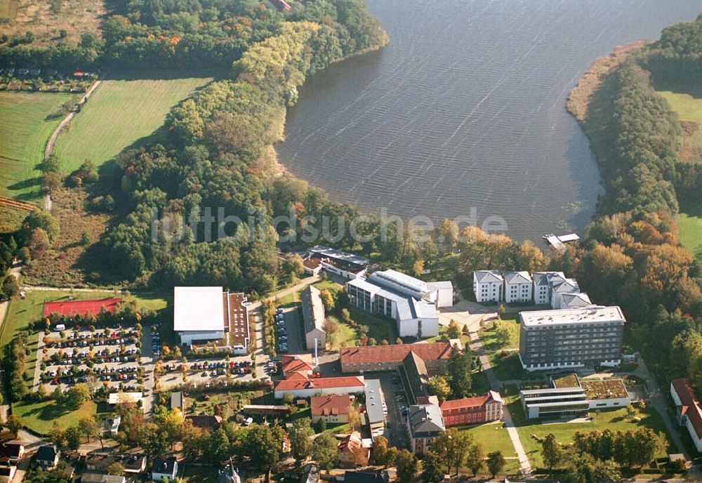 Luftbild Plessow - Bildungszentrum am Plessower See