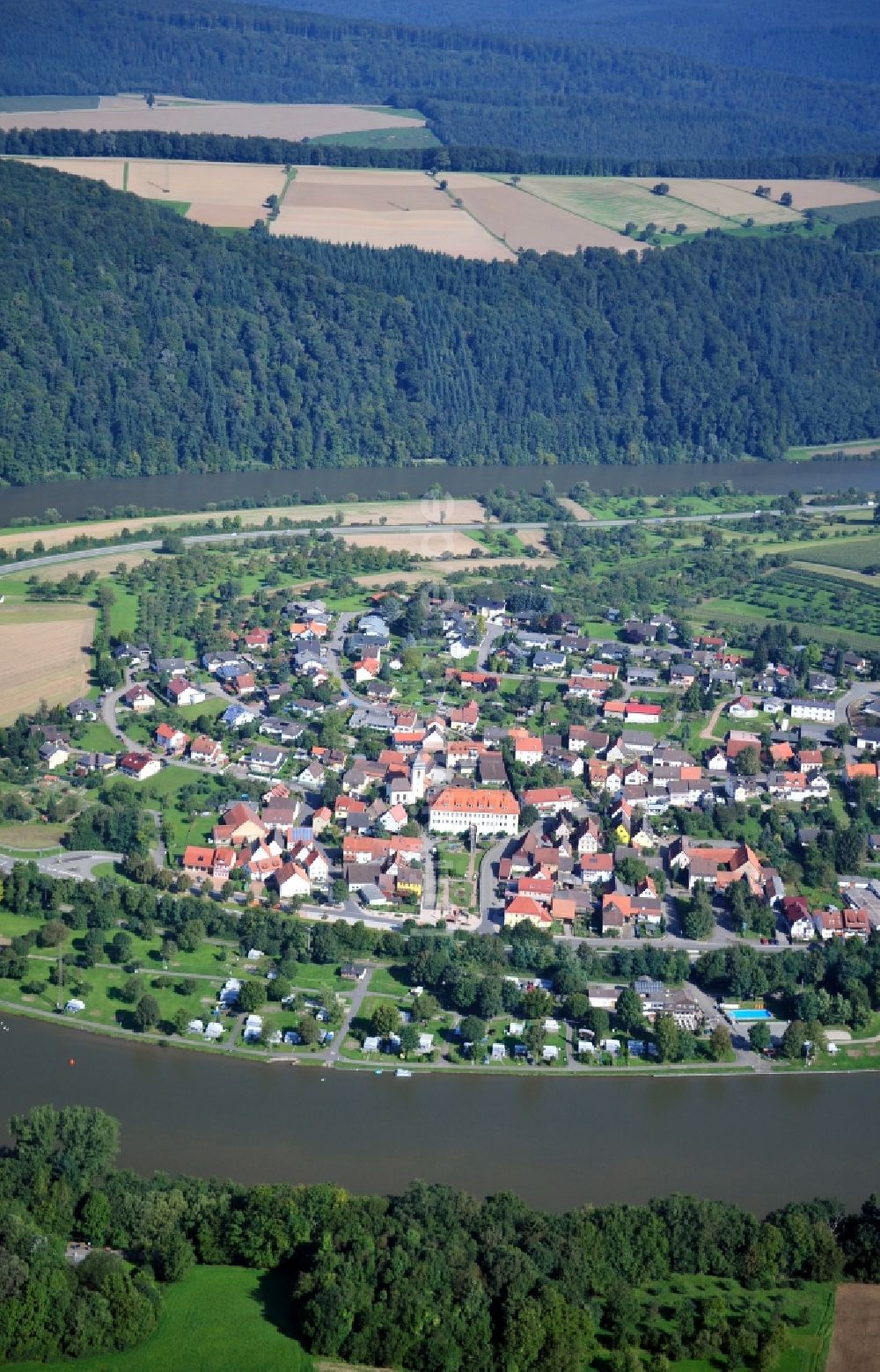 Binau von oben - Binau im Bundesland Baden-Württemberg