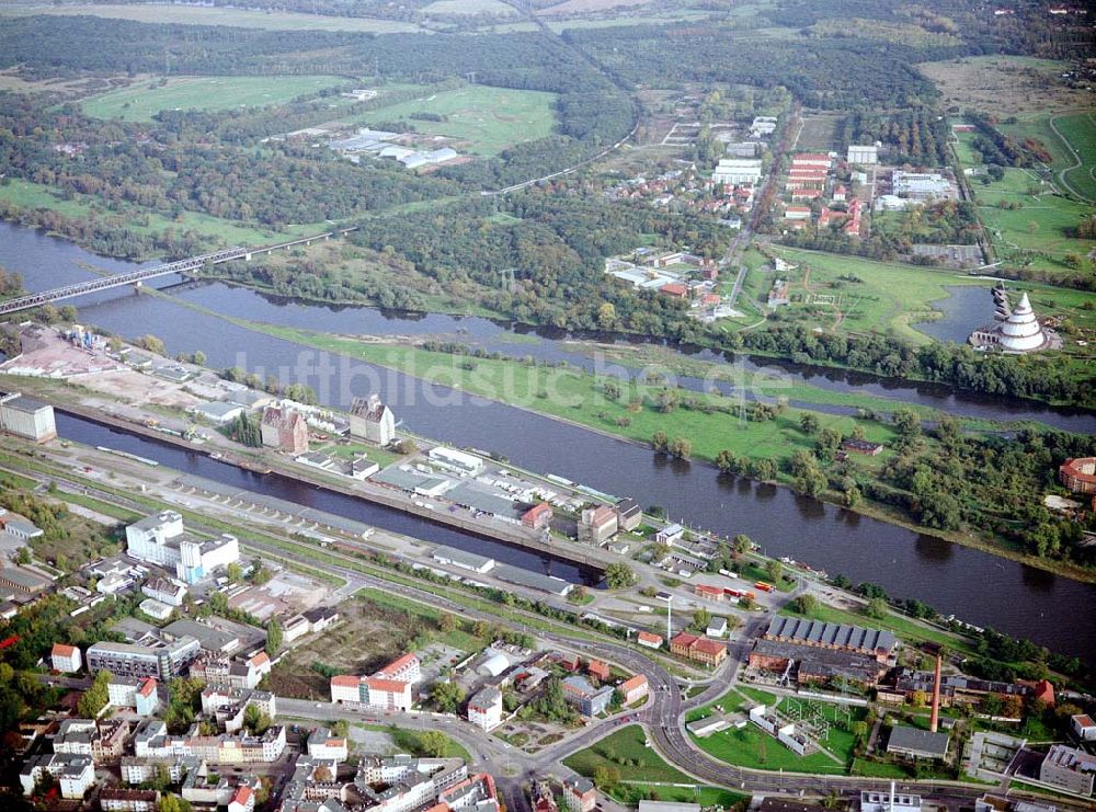 Luftbild Magdeburg - Binnenhafen Magdeburg.