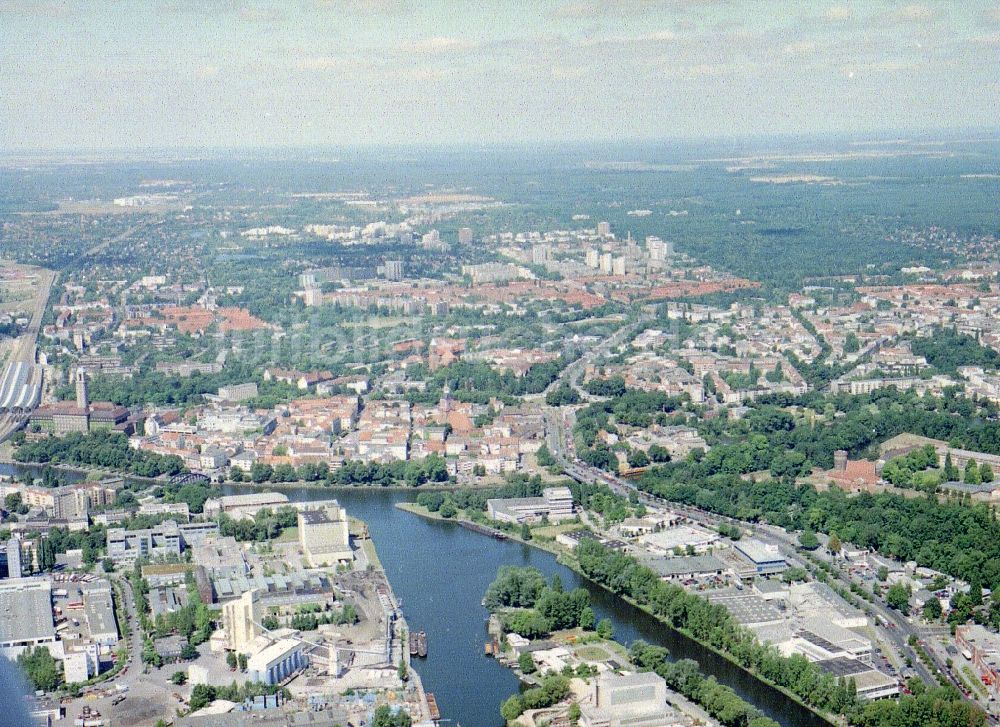 Berlin aus der Vogelperspektive: Binnenhafen Südhafen in Berlin, Deutschland